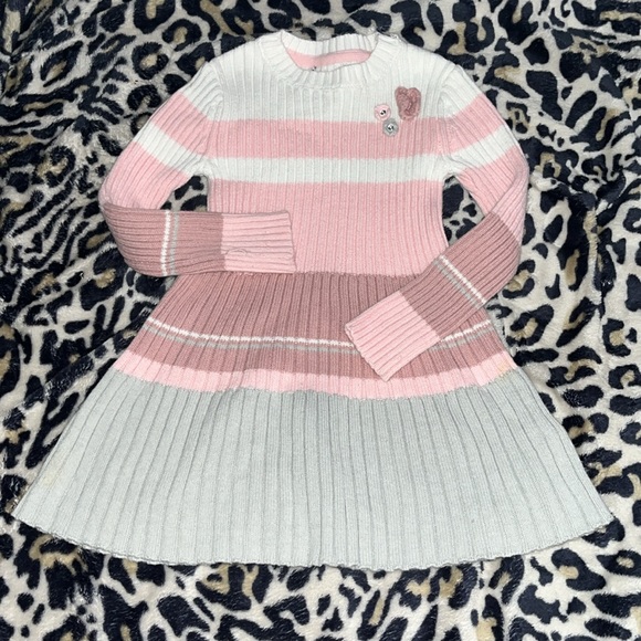 Dress - Picture 4 of 5